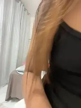 Stripchat Sex Cam of Robinzitah