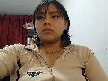 Stripchat Free Porn Cam of SWEETT_CORY