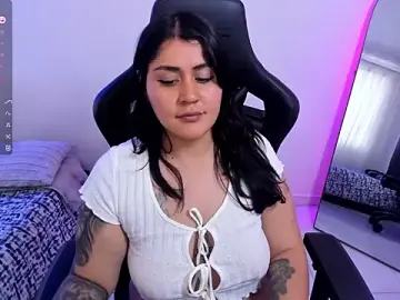 Stripchat Watch Live Sex Cams of karlie02_