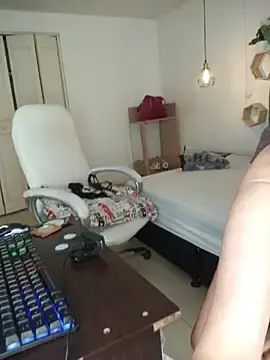 Stripchat Live Porn of Elenna__