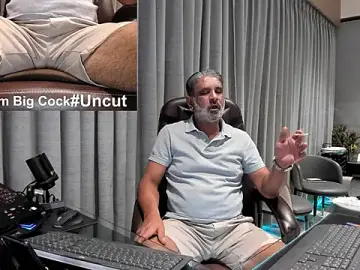 Stripchat Adult Webcams of OnlineBossUK