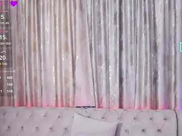 Stripchat Free Live Porn of KyaraVale