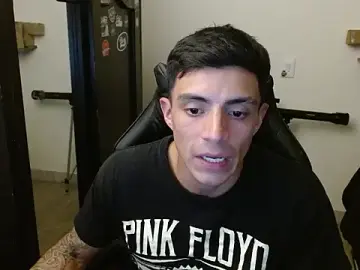 Stripchat Live Sex of kv___xxx_