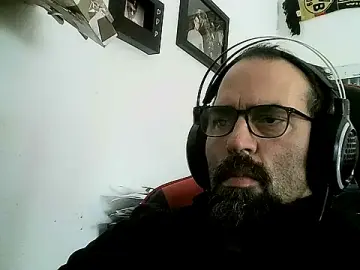 Stripchat Sex Cam of Big-Man-Thomas