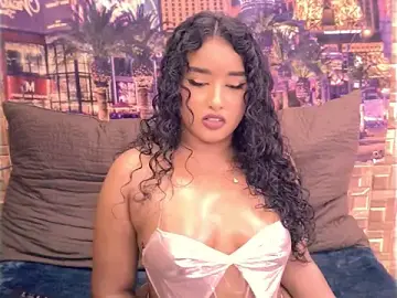 Stripchat Free Porn Cam of IndianAngel4u