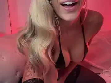 Stripchat Sex Chat of MrsMollyWilde