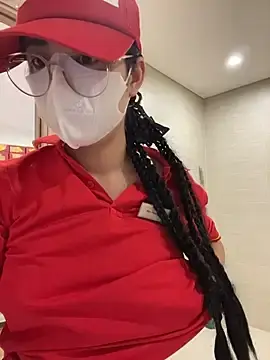 Stripchat Adult Video Chat of Sneaky_Cumshoot