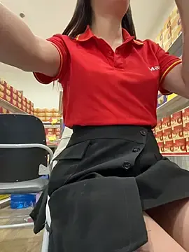 Stripchat Free Live Porn of Sneaky_Cumshoot