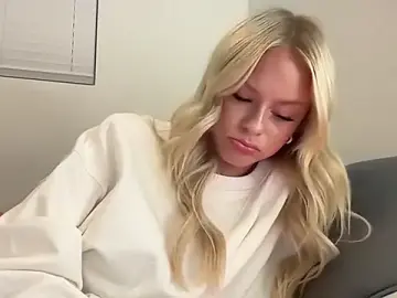 Stripchat Best Webcam of kenziesmithh
