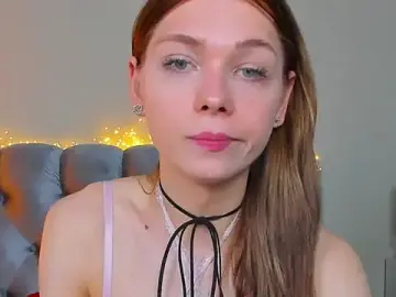 Stripchat Adult Webcam of Blondy_Fina