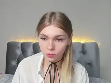 Stripchat Free Porn Cam of Blondy_Fina