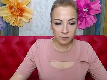 Stripchat Free Porn Cam of ElizabethSho