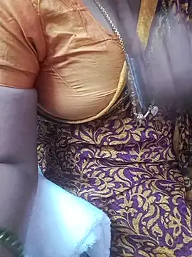 Stripchat Live Sex Cam of Tamil_Ammani