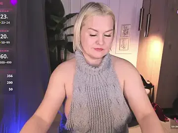 Stripchat Watch Live Sex Cams of YolandaKiss