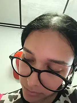 Stripchat Live Sex Cam of Annya-sweet