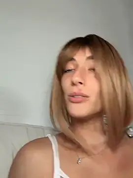 Stripchat Live Sex of SugarLily24