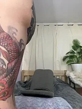 Stripchat Watch Live Sex Cams of Tony_8706