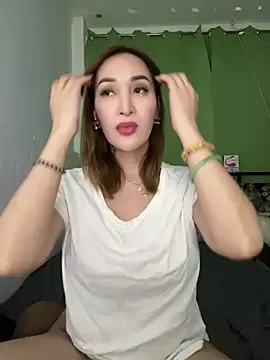 Stripchat Live Sex Cam of Tony_8706