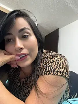 Stripchat Adult Webcams of areviklusine1