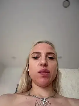 Stripchat Sex Cam of pinkstar_