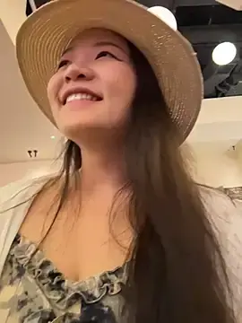 Stripchat Free Porn Cam of xiaochengzi505