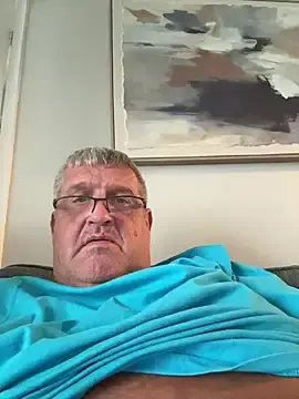Stripchat Sex Cam of Daddystrokes4u