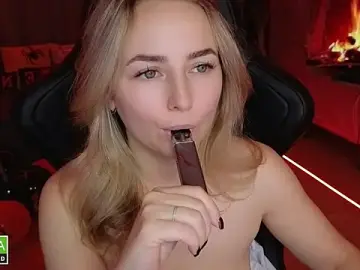 Stripchat Private Sex Chat of Mira_Mermayd