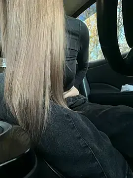 Stripchat Sex Cam of _i_have_cookies1