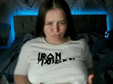 Stripchat Live Sex Cam of uliastar