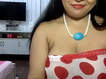 Stripchat Adult Webcam of yourradhika
