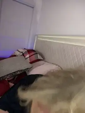 Stripchat Free Live Porn of miamellycious