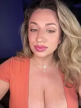 Stripchat Nude Webcam of miamellycious