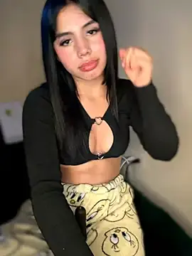 Stripchat Adult Video Chat of Laura-Khalifa