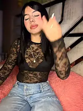Stripchat Adult Webcams of Laura-Khalifa