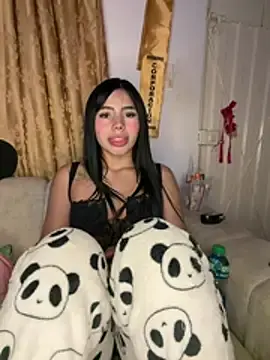 Stripchat Free Porn Cam of Laura-Khalifa