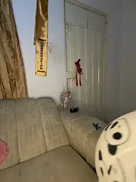 Stripchat Best Webcam of Laura-Khalifa