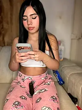 Stripchat Sex Cam of Laura-Khalifa