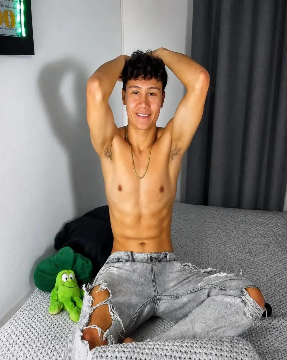 sexy_guy_col