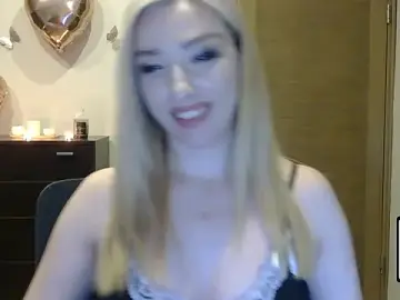 Stripchat Watch Live Sex Cams of Wild_Silk_Desire