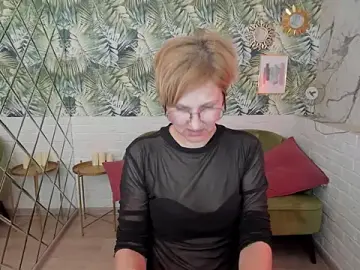 Stripchat Sex Cam of Paris_Cherry