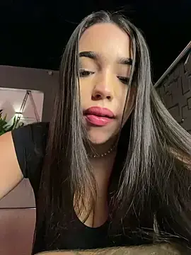 Stripchat Live Sex Cam of SofiaWildee