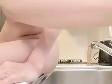 Stripchat Sex Cam of sayaka_xo