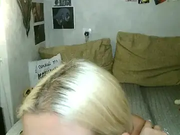Stripchat Nude Webcam of -GoldenGirl-