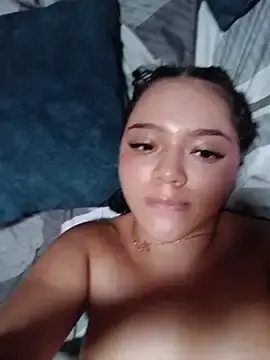 Stripchat Live Sex Cam of Katy_RoseX