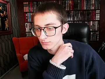 Stripchat Adult Webcams of RonBevs