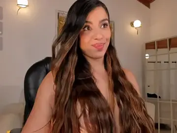 Stripchat Best Webcam of RoxanneHill_