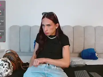 Stripchat Sex Cam of Sam_cielo