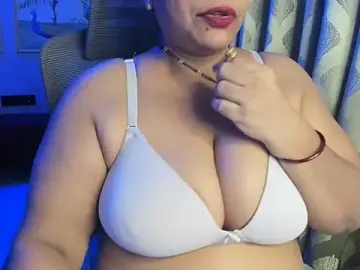 Stripchat Adult Video Chat of tarivishu11