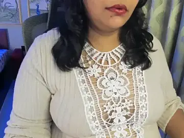 Stripchat Free Porn Cam of tarivishu11