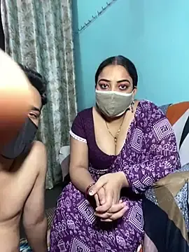 Stripchat Live Sex Cam of DesiQueen-Rimi